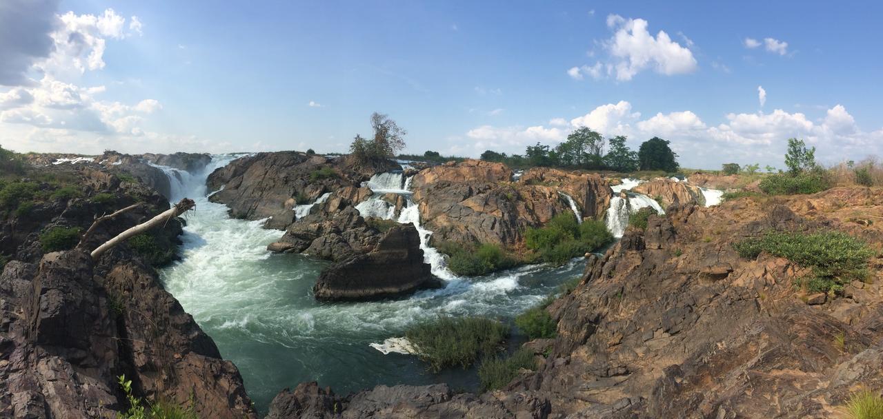 Pomelo Restaurant And Guesthouse - Fishermen & Tammarine Cottages Riverfront - Experience Nature, Culture And Adventure & Tailor-Made Tour Ban Khon Екстериор снимка